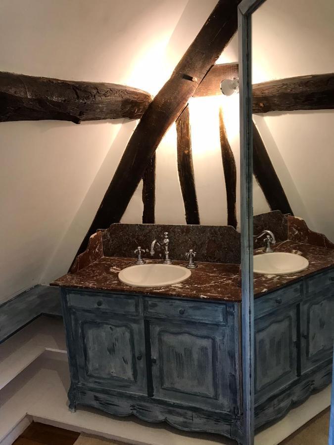 Vatteville La Gloriette Gite Situe Dans La Propriete Dun Magnifique Manoir מראה חיצוני תמונה